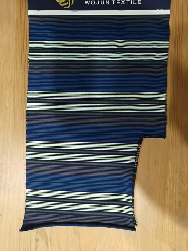 高品質 快適で汗を吸収する 柔らかいストライプ編み布