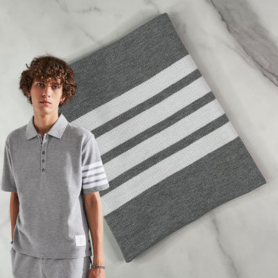 柔らかい条紋綿織物