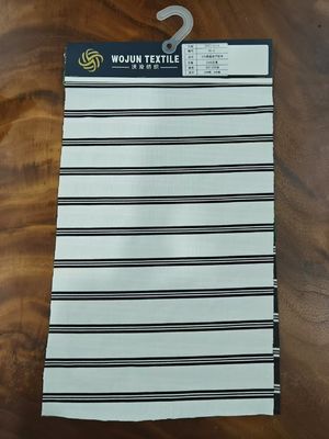 快適で軽く 柔らかく 耐着性のある ストライプ付き 素材