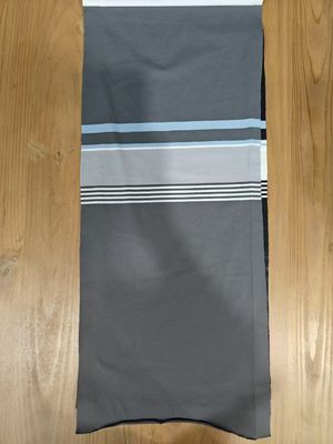 環境に優しい,そしてファッションに適した,そして耐久性のある,そして柔らかい,カジュアルな着用のためのストライプ付き編み布