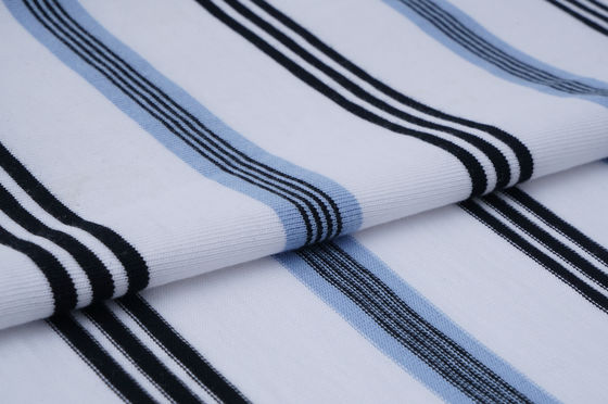 良い価格 耐摩耗性、肌に優しく、快適で通気性のあるストライプニット生地、レジャーウェア用 オンライン