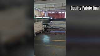 生地の品質を昼夜を問わず検査